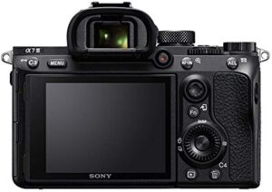 Sony a7 III (ILCEM3K/B) Full-frame Mirrorless Interchangeable-Lens Camera with 28-70mm Lens with 3-Inch LCD, Black - Image 5